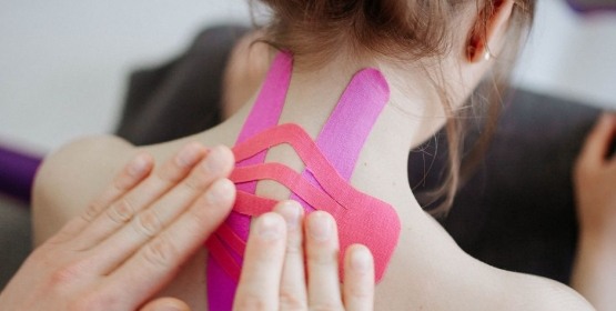 KINESIOTAPING